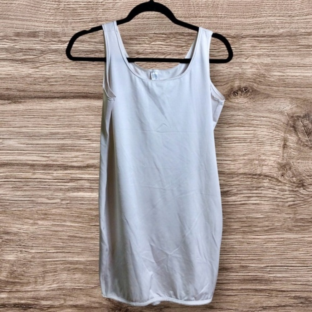 Lane Bryant intimates one X 14–16 white slip shaper.